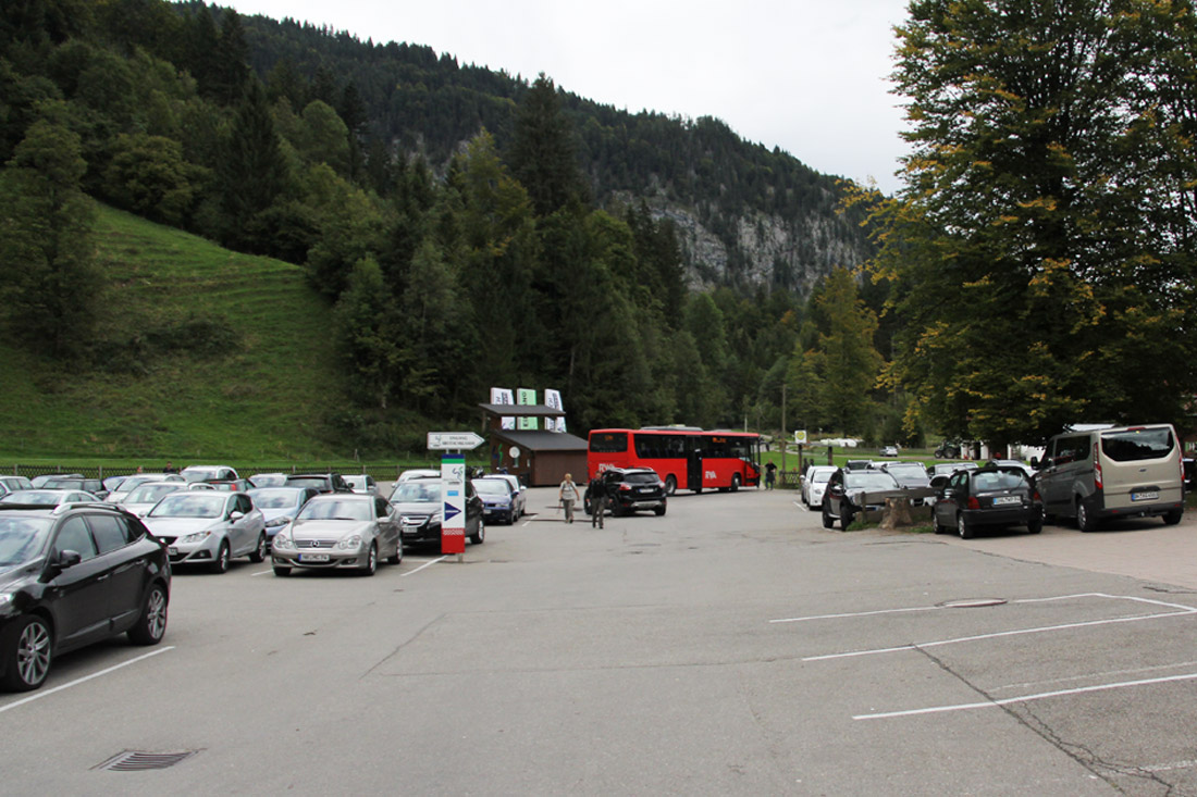 Parkmöglichkeiten in Tiefenbach und Riezlern